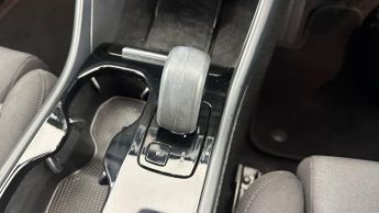 VOLVO XC40 Recharge 69kWh Plus SUV 5dr Electric Auto RWD (238 ps)