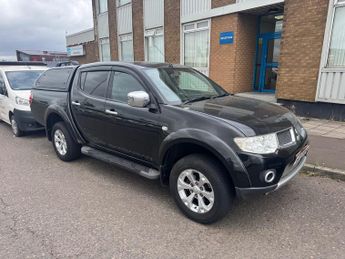 Mitsubishi L200 DOUBLE CAB DI-D BARBARIAN 4WD AUTOMATIC 176BHP