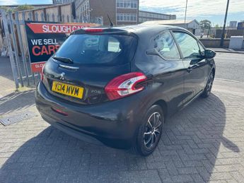 PEUGEOT 208 1.0 VTi Access 3dr