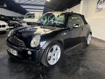 MINI Convertible 1.6 Cooper S 2dr Auto [Chili Pack]
