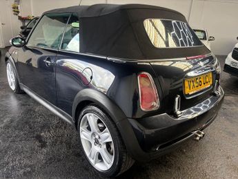 MINI CONVERTIBLE 1.6 Cooper S 2dr Auto [Chili Pack]