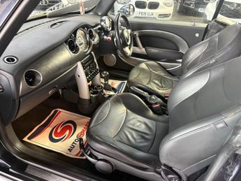 MINI CONVERTIBLE 1.6 Cooper S 2dr Auto [Chili Pack]