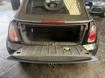 MINI CONVERTIBLE 1.6 Cooper S 2dr Auto [Chili Pack]