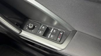 AUDI Q3 1.4 TFSIe 45 Vorsprung Sportback 5dr Petrol Plug-in Hybrid S Tro