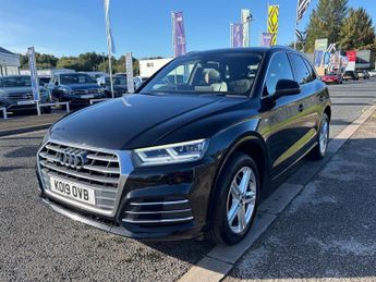 AUDI Q5 40 TDI Quattro S Line 5dr S Tronic