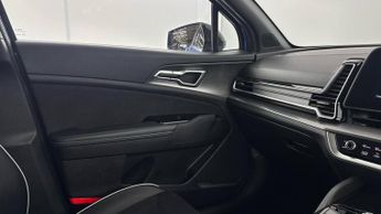 KIA SPORTAGE 1.6 T-GDi 13.8kWh GT-Line SUV 5dr Petrol Plug-in Hybrid Auto AWD