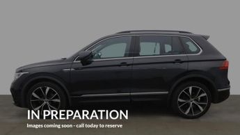 VOLKSWAGEN TIGUAN 1.5 TSI R-Line SUV 5dr Petrol DSG Euro 6 (s/s) (150 ps)
