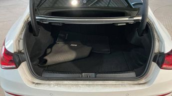 MERCEDES-BENZ CLA 1.3 CLA200 AMG Line Coupe 4dr Petrol 7G-DCT Euro 6 (s/s) (163 ps