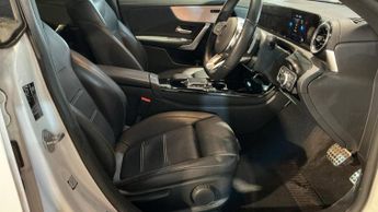 MERCEDES-BENZ CLA 1.3 CLA200 AMG Line Coupe 4dr Petrol 7G-DCT Euro 6 (s/s) (163 ps