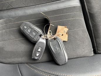 PEUGEOT 5008 1.2 GT Premium 5dr Auto