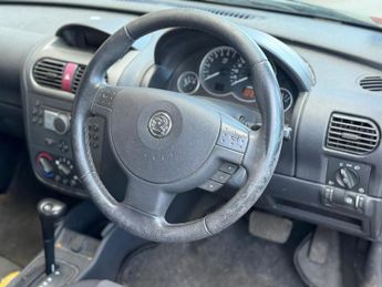 VAUXHALL CORSA 1.4i 16V Design 3dr Auto