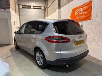 FORD S-MAX 2.0 TDCi 140 Zetec 5dr