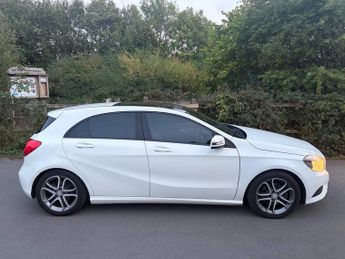 MERCEDES-BENZ A-CLASS A200 CDI BlueEFFICIENCY Sport 5dr Auto
