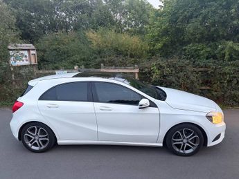 MERCEDES-BENZ A-CLASS A200 CDI BlueEFFICIENCY Sport 5dr Auto