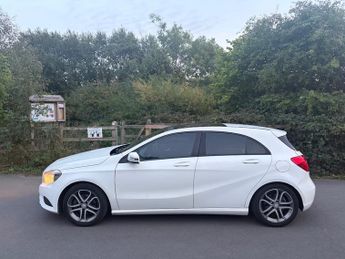 MERCEDES-BENZ A-CLASS A200 CDI BlueEFFICIENCY Sport 5dr Auto