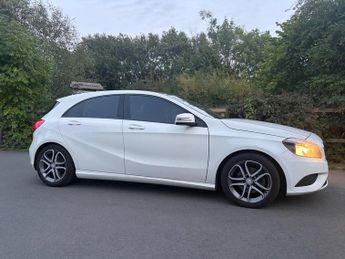 MERCEDES-BENZ A-CLASS A200 CDI BlueEFFICIENCY Sport 5dr Auto