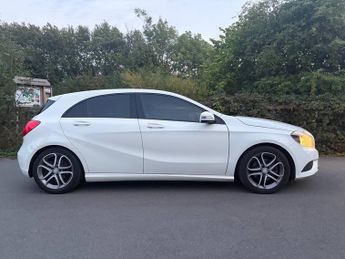 MERCEDES-BENZ A-CLASS A200 CDI BlueEFFICIENCY Sport 5dr Auto