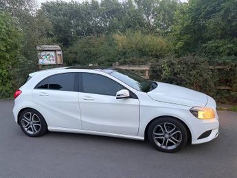 MERCEDES-BENZ A-CLASS A200 CDI BlueEFFICIENCY Sport 5dr Auto
