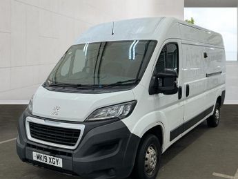 Peugeot Boxer 2.0 BlueHDi H2 Professional Van 130ps