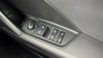 AUDI A3 1.5 TFSI 35 S line Sportback 5dr Petrol S Tronic Euro 6 (s/s) (1