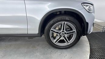 MERCEDES-BENZ GLC GLC 300e 4Matic AMG Line 5dr 9G-Tronic