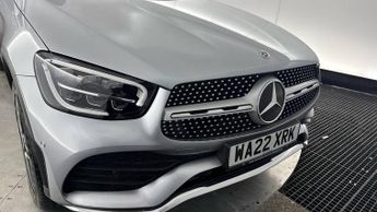MERCEDES-BENZ GLC GLC 300e 4Matic AMG Line 5dr 9G-Tronic