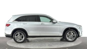 MERCEDES-BENZ GLC GLC 300e 4Matic AMG Line 5dr 9G-Tronic