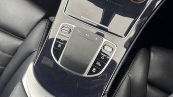 MERCEDES-BENZ GLC GLC 300e 4Matic AMG Line 5dr 9G-Tronic