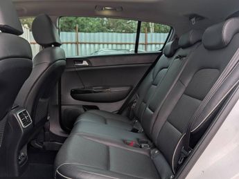 KIA SPORTAGE 1.6 CRDi ISG 4 5dr DCT Auto