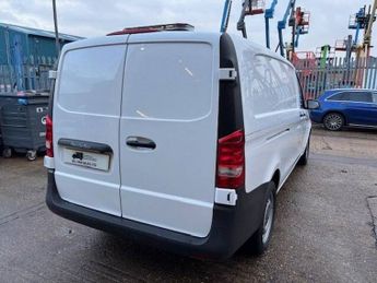 MERCEDES-BENZ VITO 116CDI Progressive Van 9G-Tronic