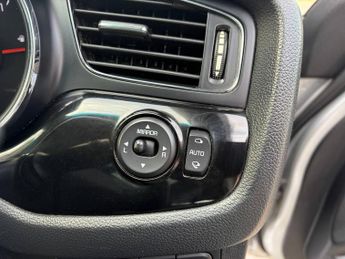 KIA CEED 1.6 CRDi 4 Tech 5dr