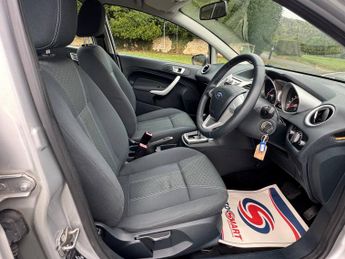 FORD FIESTA 1.4 Zetec 5dr Auto