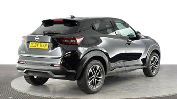 NISSAN JUKE 1.0 DIG-T N-Connecta SUV 5dr Petrol DCT Auto Euro 6 (s/s) (114 p