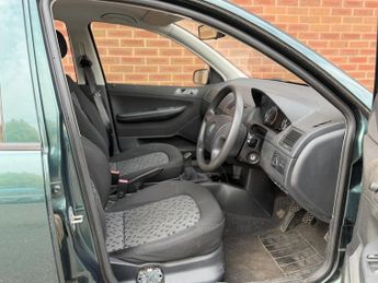 SKODA FABIA 1.2 Classic 5dr
