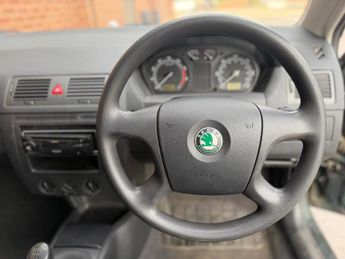 SKODA FABIA 1.2 Classic 5dr