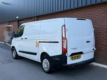 FORD TRANSIT CUSTOM 2.0 TDCi 130ps Low Roof Van