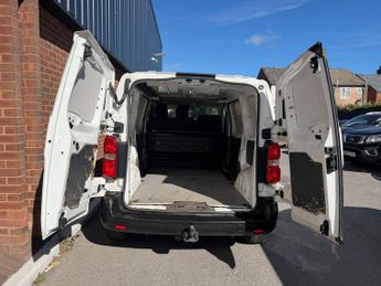 PEUGEOT EXPERT 1400 2.0 BlueHDi 120 Professional Van