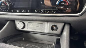 NISSAN X-TRAIL 1.5 h e-POWER Acenta Premium SUV 5dr Petrol Hybrid Auto Euro 6 (