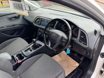 SEAT LEON 1.2 TSI SE Dynamic Technology 5dr