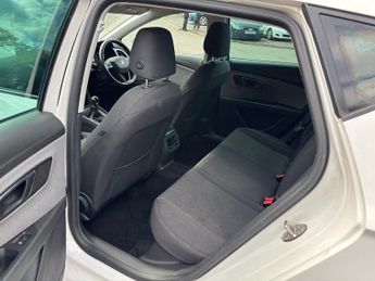 SEAT LEON 1.2 TSI SE Dynamic Technology 5dr