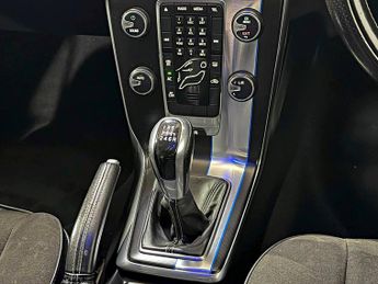 VOLVO V40 D3 [4 Cyl 150] R DESIGN Nav 5dr