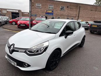 RENAULT CLIO 0.9 TCE 90 Dynamique Nav 5dr