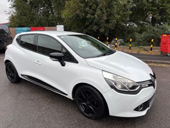 RENAULT CLIO 0.9 TCE 90 Dynamique Nav 5dr