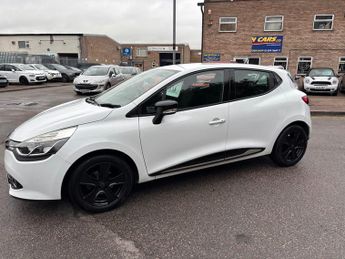 RENAULT CLIO 0.9 TCE 90 Dynamique Nav 5dr