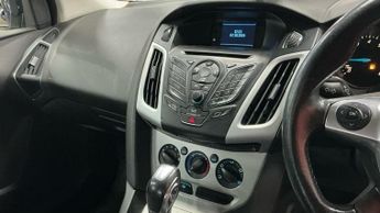 FORD FOCUS 1.6 125 Zetec 5dr Powershift