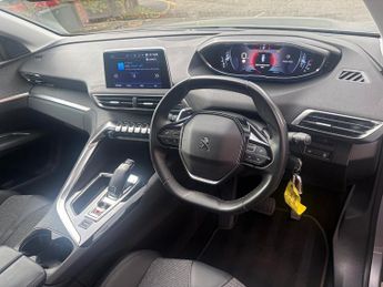 PEUGEOT 5008 1.5 BlueHDi Allure 5dr Auto