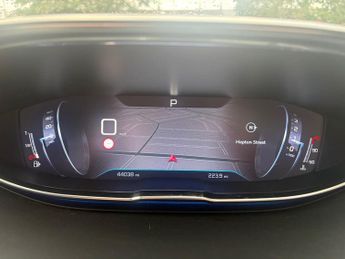PEUGEOT 5008 1.5 BlueHDi Allure 5dr Auto