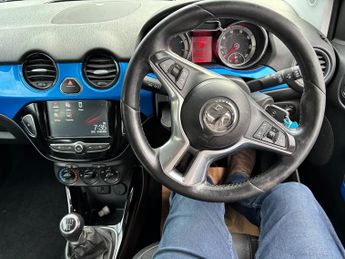 VAUXHALL ADAM 1.2i Energised 3dr