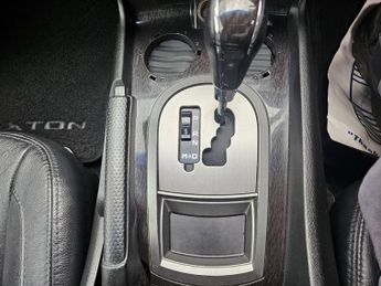 SSANGYONG REXTON 2.0 EX 5dr Tip Auto
