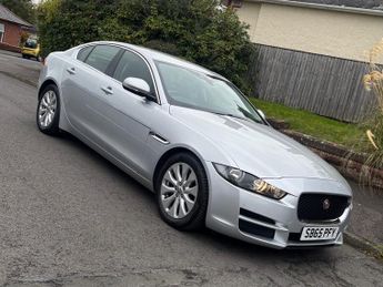 JAGUAR XE 2.0d Prestige 4dr